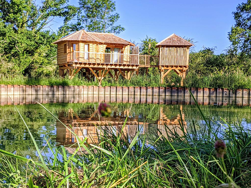 Les Lodges du Canal de Bourgogne - la Cabane rivage
